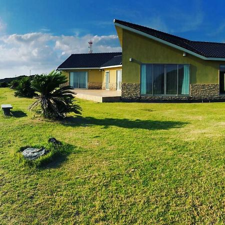 Resort Villa Miko Oshima Eksteriør billede